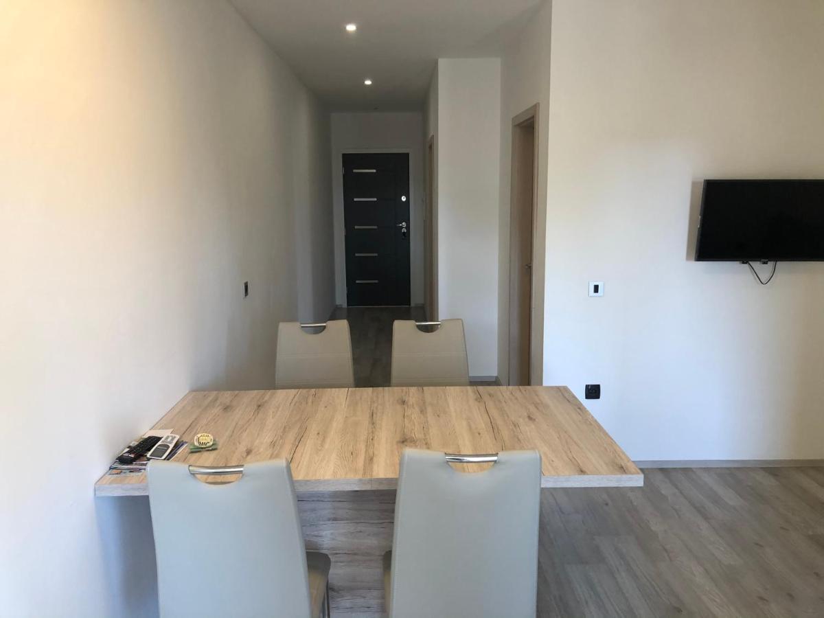 Apartmani Bm Биоград-на-Мору Экстерьер фото